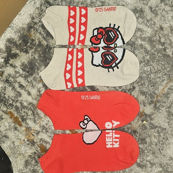 Sanrio Accessories - Hello Kitty Red Ankle Socks Valentine's Day